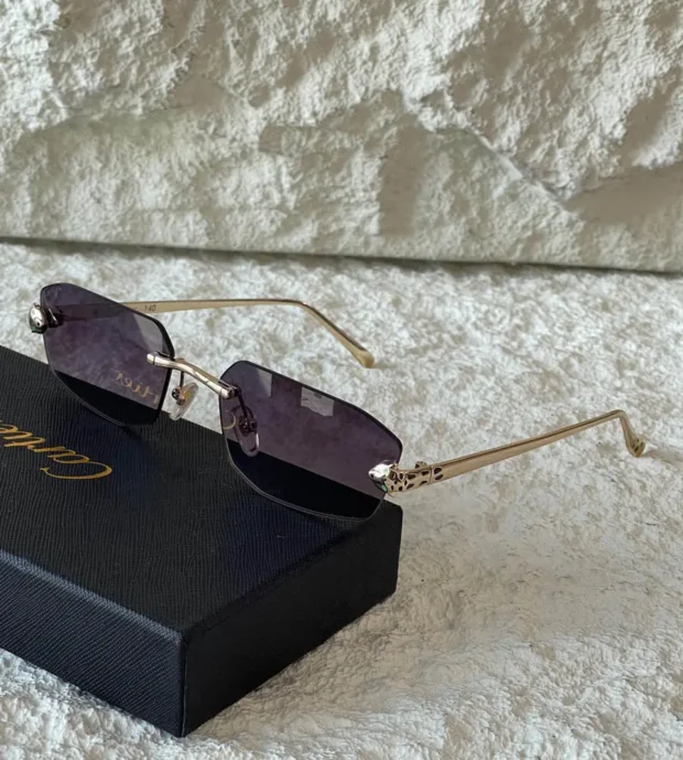 Cartier Glasses 370-18