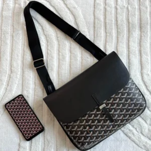 Goyard Cross Body Bag 900-3