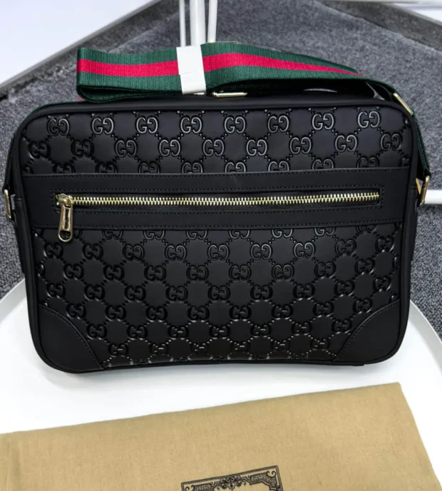 Gucci Sling Bag 1000-4