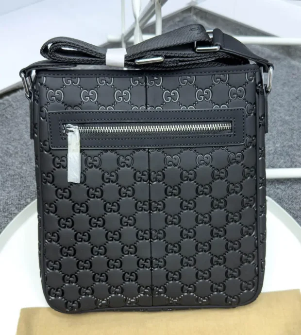 Gucci Sling Bag 1000-5