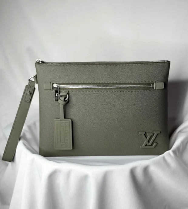 LV Takeoff Pouch 1000-2