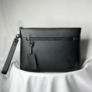 LV Takeoff Pouch 1000-8