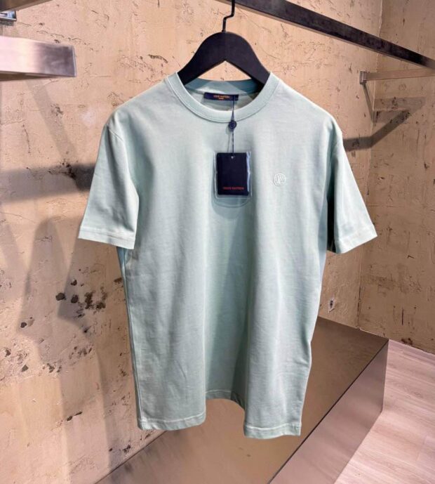 LV T Shirt 280-31