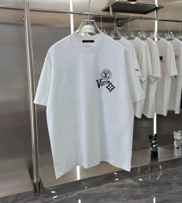LV T Shirt 280-43