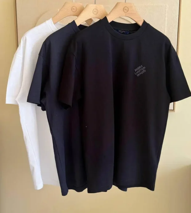 LV T Shirt 320-3