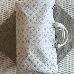 LV Travel Bag 1800-1