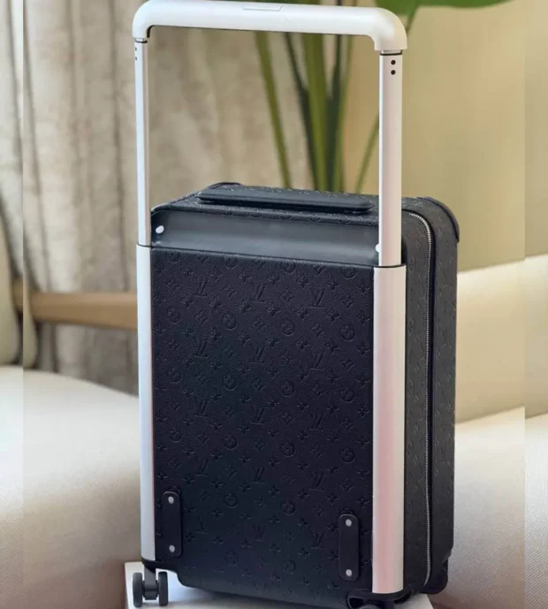 LV Cabin Size Trolly Bag 2000-4