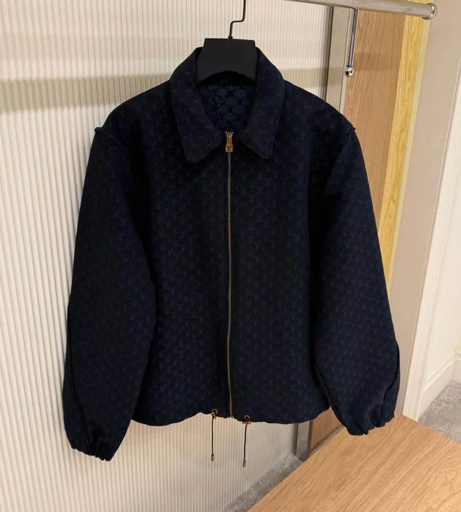 LV Jacket 850-1