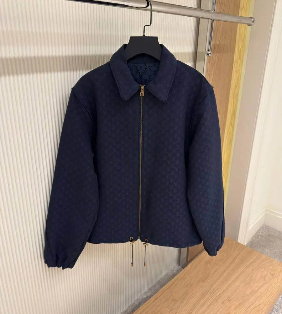 LV Jacket 850-2