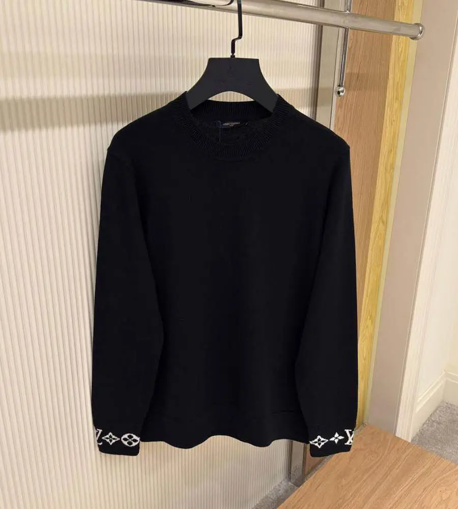 LV Sweater Cardigan 350-1