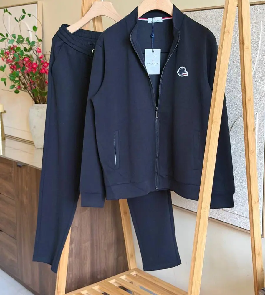 Moncler Trackt Suit 600-1